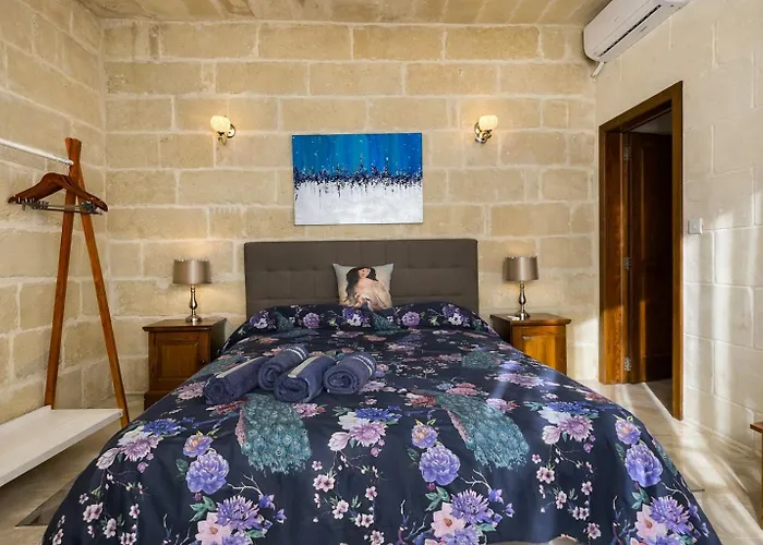 Sant Anton Tal-Qabbieza Farmhouse